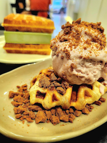 Comentarii opinii despre Mr Waffle Damansara Uptown