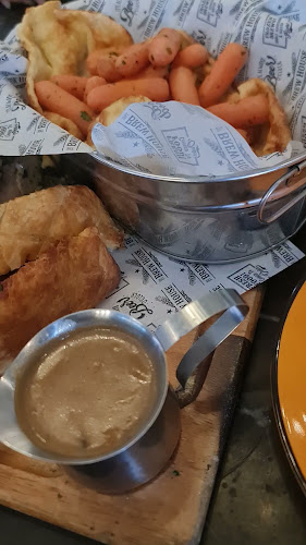 The Brew House @ Bandar Puchong Jaya - Gastronomi dan perhotelan