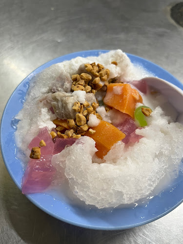 Comentarii opinii despre Jelutong Food Court