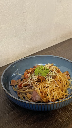 The Garden Porch - Gastronomi dan perhotelan