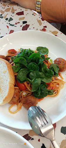 Opinii despre Jomo Eatery Kuala Nerus în Kuala Terengganu - Gastronomi dan perhotelan