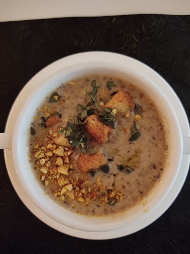 Suffolk House Restaurant - Gastronomi dan perhotelan