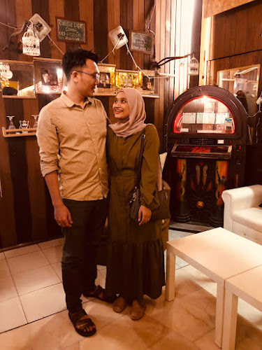 FRAYAN RESTAURANT - Gastronomi dan perhotelan