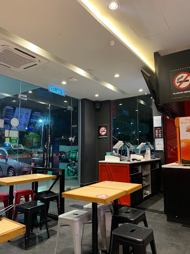 Comentarii opinii despre 4Fingers Crispy Chicken @ Petronas NKVE