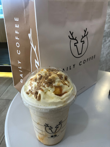 Daily Coffee Signature - Gastronomi dan perhotelan