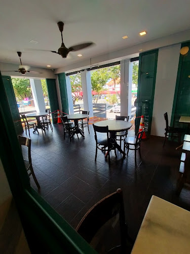 Opinii despre Cafe LifeDeli în Alor Setar - Gastronomi dan perhotelan