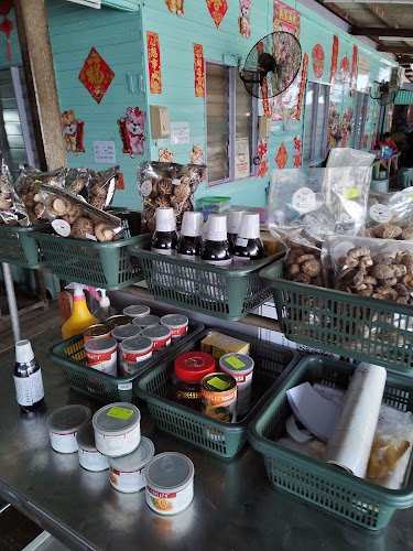 Kg Pukat Fisherman Village - Sandakan