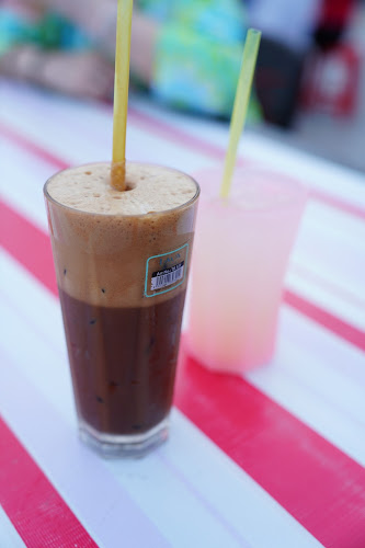 Kedai Makanan Laut Kuala Kurau Sunset Seafood - Kuala Kurau