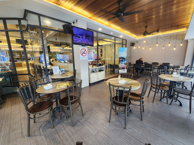 Hometown Hainan Coffee PUCHONG - Puchong