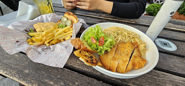 Opinii despre WhiteButter.KL - Kg Baru în Kuala Lumpur - Gastronomi dan perhotelan