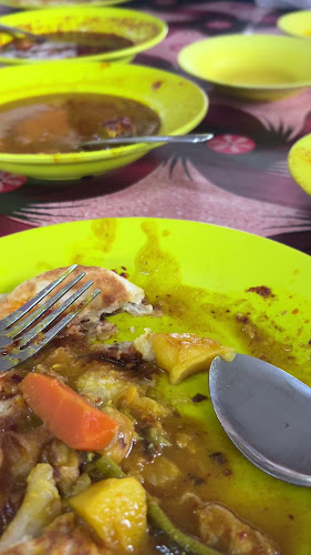 Roti Canai Asam Pedas