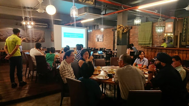 Comentarii opinii despre Carabao Thai Restaurant - Stulang