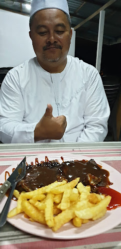 Opinii despre Chicken Chop Corner în Malim Nawar - Gastronomi dan perhotelan