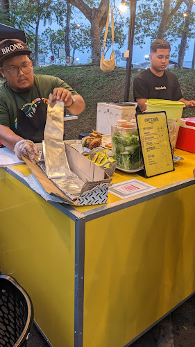 Metzshack - Gastronomi dan perhotelan