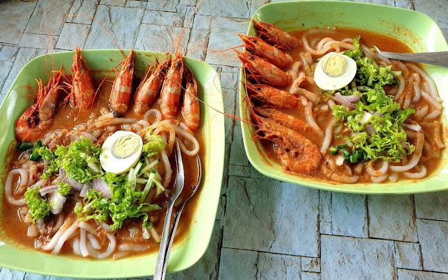 Cik Aya Laksa Ketam & Udang Lipan
