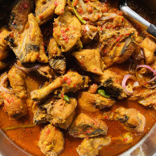 Opinii despre Gerai Mack & Family în Kampar - Gastronomi dan perhotelan