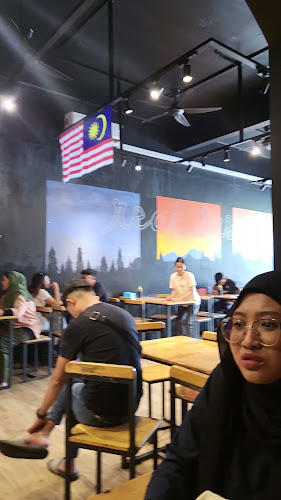 Comentarii opinii despre Ayam Gepuk Top Global