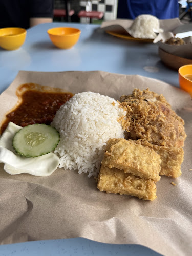 Opinii despre Bujacapi Seksyen 2 Shah Alam în Shah Alam - Gastronomi dan perhotelan