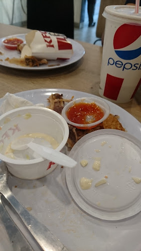 KFC Petron Kg Raja Besut - Gastronomi dan perhotelan