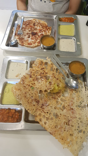 Comentarii opinii despre Restaurant Saravanaa Bhavan Brickfields