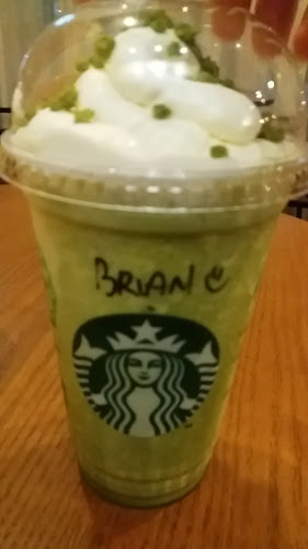 Opinii despre Starbucks Tin Village, Kampar în Kampar - Gastronomi dan perhotelan