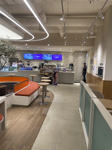 The Coffee Bean & Tea Leaf