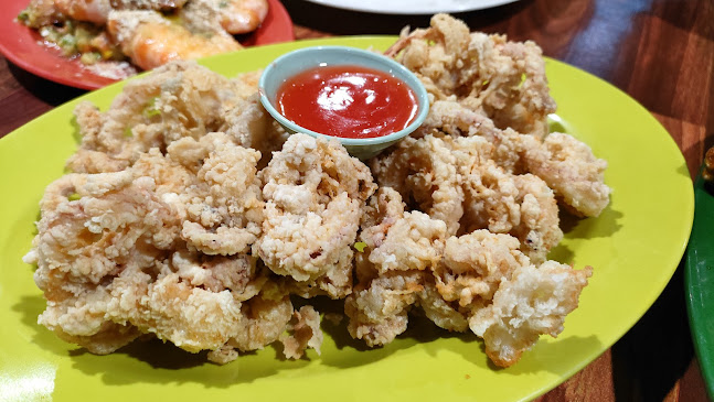 Ikan Bakar Segar Hj Musa / Akmal Bahari - Gastronomi dan perhotelan