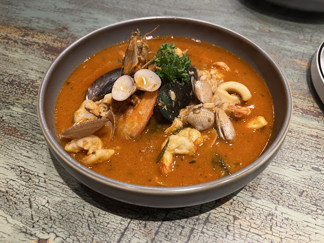 La Familia Restaurant