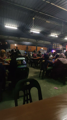 Along Char Koey Teaw - Parit Buntar