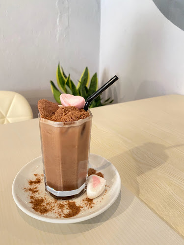 Weii Cafe - Gastronomi dan perhotelan