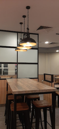 KFC Anak Bukit - Gastronomi dan perhotelan