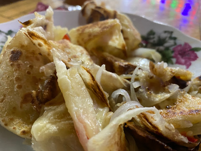 kedai roti canai nasi lemak - Kuala Dungun