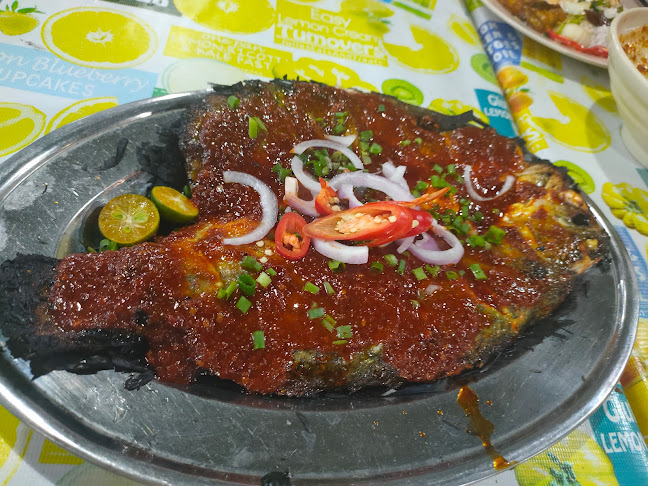 Restoran Ikan Bakar Muara Sg Melaka - Melaka
