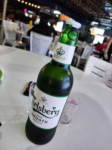 Comentarii opinii despre Century Street Food Court