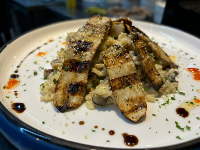 Toscani's Wine & Dine Cafe - Gastronomi dan perhotelan