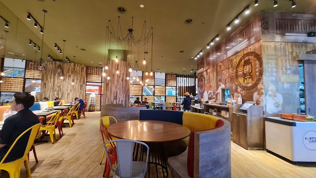 Mr. Tuk Tuk @ Starling Mall (Last call 9:30pm)