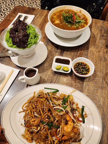 Comentarii opinii despre Madam Kwan's • 1 Utama Shopping Centre