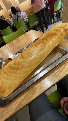 Restaurant Saravanaa Bhavan Brickfields - Gastronomi dan perhotelan