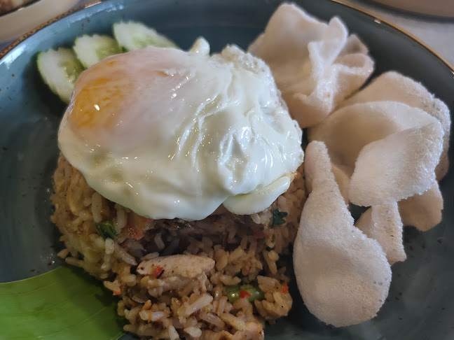 De' Moccis Cafe - Gastronomi dan perhotelan