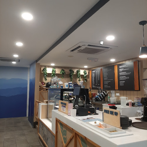 Opinii despre Jamaica Blue @ Taman Tasik Seremban în Seremban - Gastronomi dan perhotelan