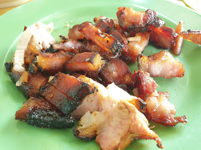 Wai Kei Cafe - Gastronomi dan perhotelan