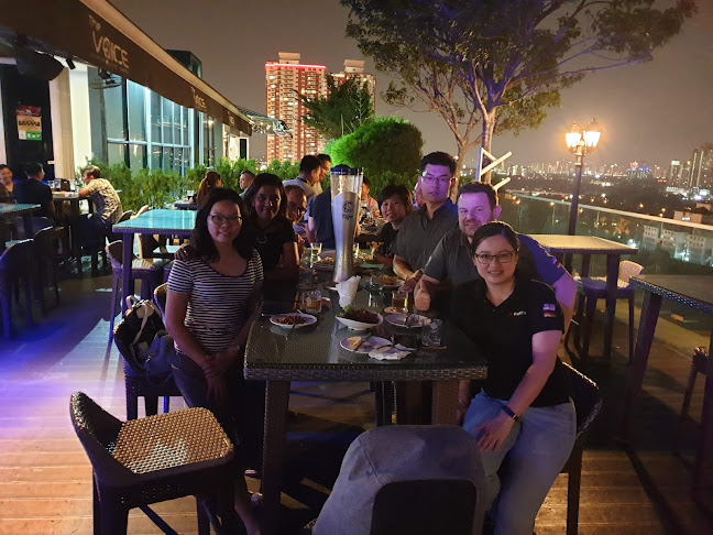 The Voice Skypark Onecity - Gastronomi dan perhotelan