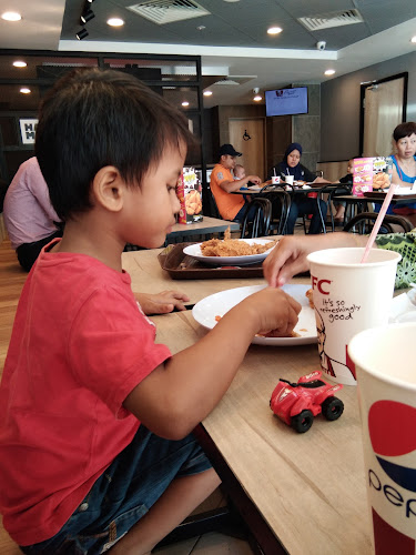 Comentarii opinii despre KFC Batu Gajah