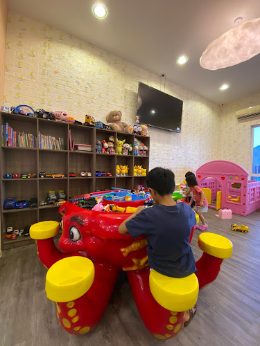 Comentarii opinii despre Bear Factory Cafe Kota Kinabalu