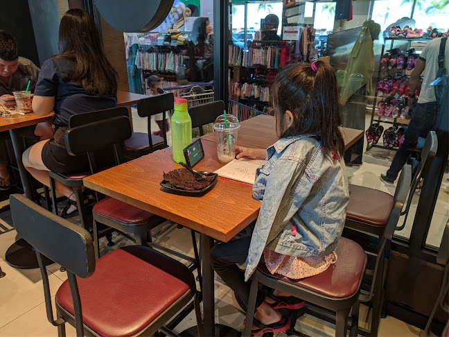 Comentarii opinii despre Starbucks Lotus's Kota Bharu