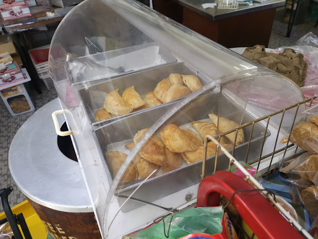Kedai Kek dan Biskut Wah Tung - Gastronomi dan perhotelan
