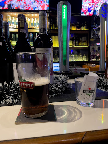 Comentarii opinii despre HOF Cafe Brighton Square