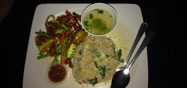 Su Tomyam Restaurant - Gastronomi dan perhotelan