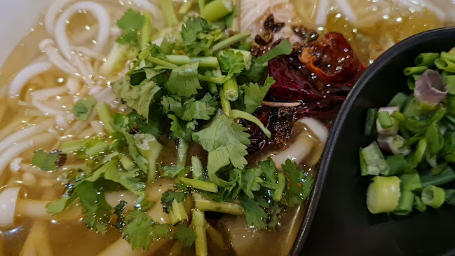 GO Noodle House, Gurney Plaza - George Town