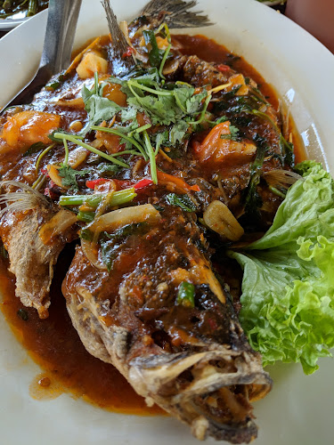 Damai Seafood Village